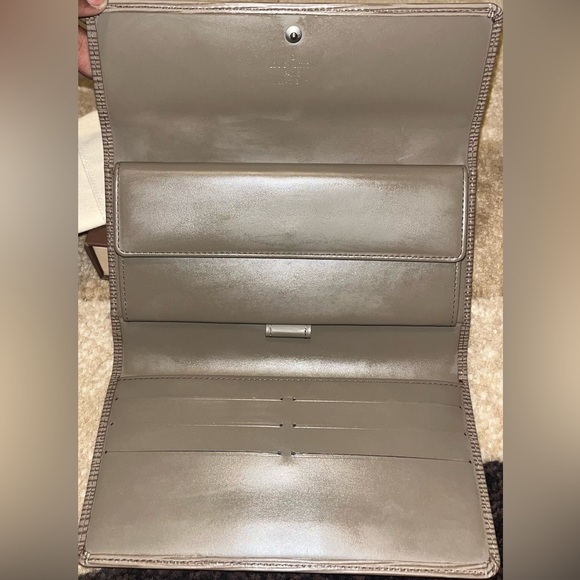 💯Authentic Louis Vuitton Epi Portefeuille International Long Wallet - Picture 6 of 17